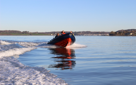 RYA Powerboat Level 2 - Family session (2 adults and 1 child) - 2 days